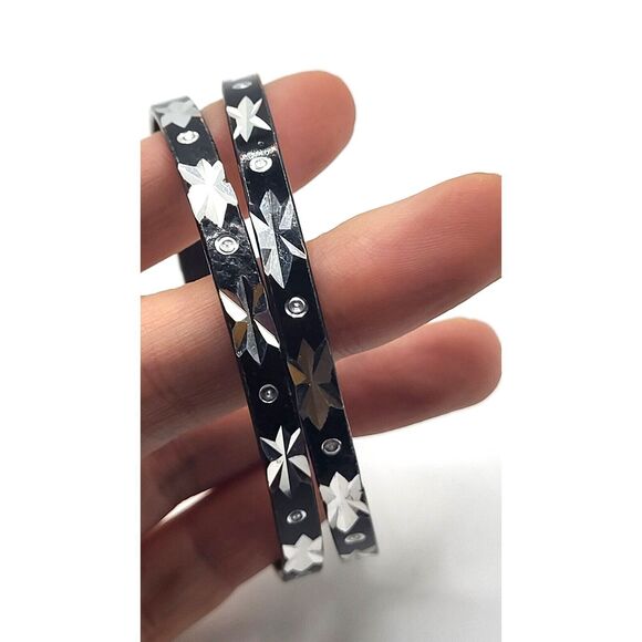Set of 2 Diamond Cut Black Bangle Bracelets 7.8in - Picture 2 of 2